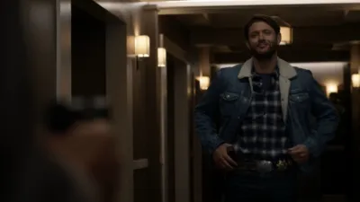 thumbnail - S3:E11 Super Foxes