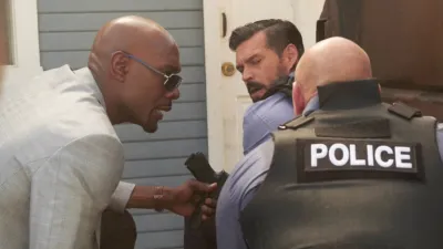 thumbnail - S2:E22 Blistering Heat & Brotherly Love