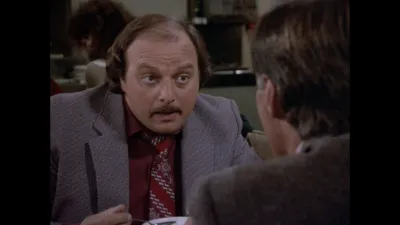 thumbnail - S7:E20 The Runner Falls on His Kisser