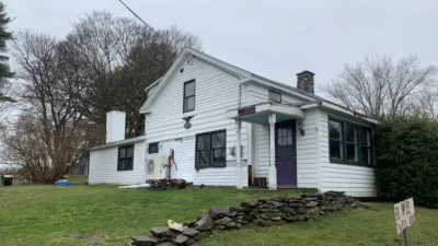 thumbnail - S2:E4 The Experiencers Part 1