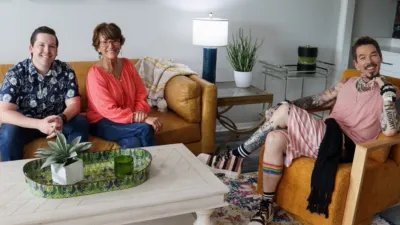 thumbnail - S17:E1 Hot Springs Party Palace