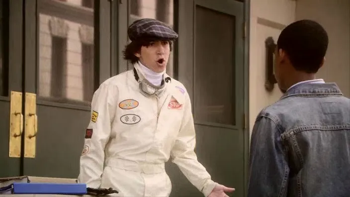 thumbnail - S4:E18 Everybody Hates the Car