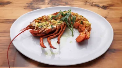 thumbnail - S38:E1 Chopped Takedown