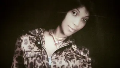 thumbnail - S4:E3 Samira Frasch