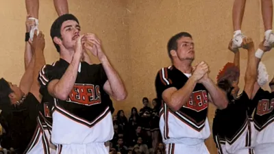 thumbnail - S4:E7 Nothing to Cheer About