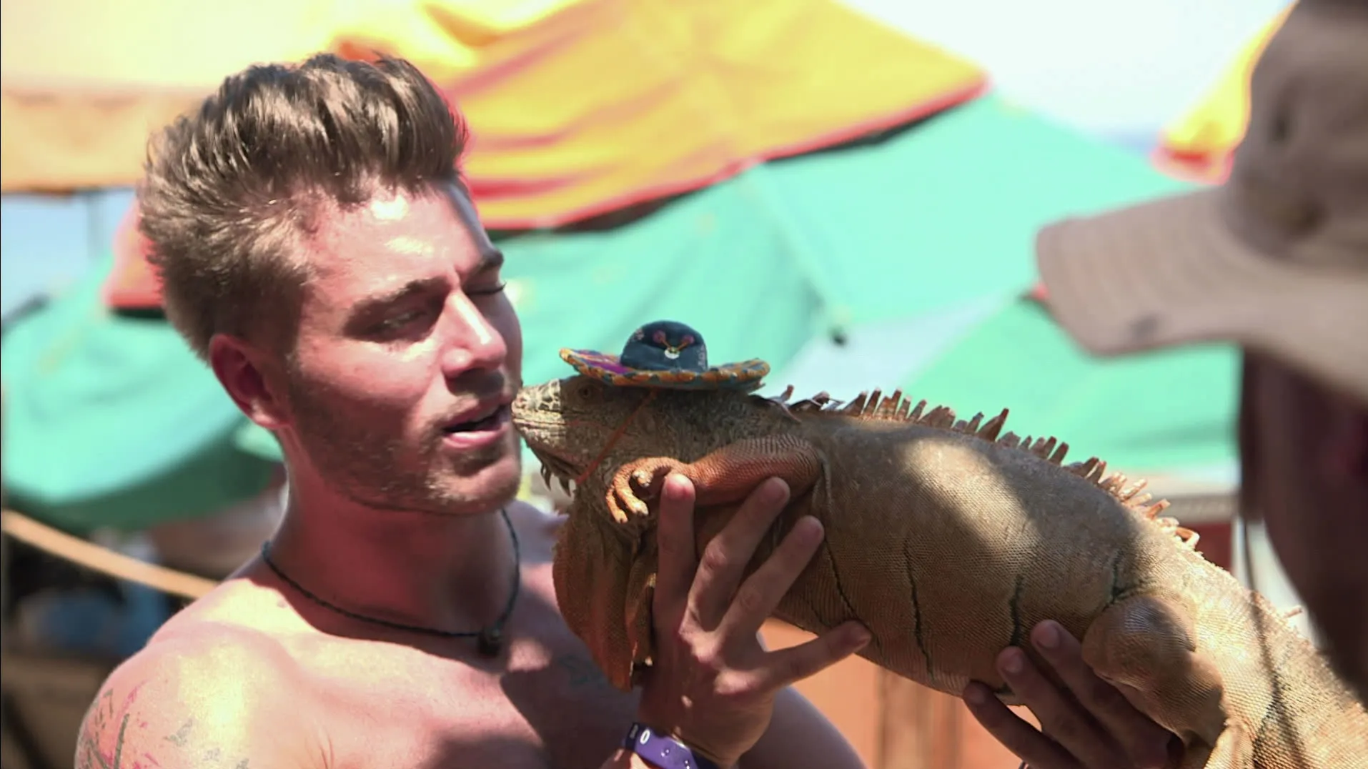 thumbnail - S2:E19 Let's Taco 'Bout It