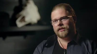 thumbnail - S14:E1 A New Crossroad