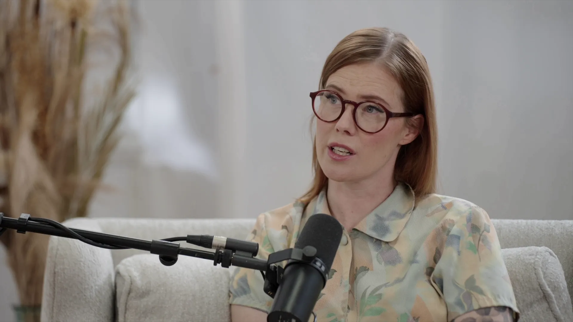 thumbnail - S1:E5 Executive Producer Erin Lee Carr Discusses the Victims