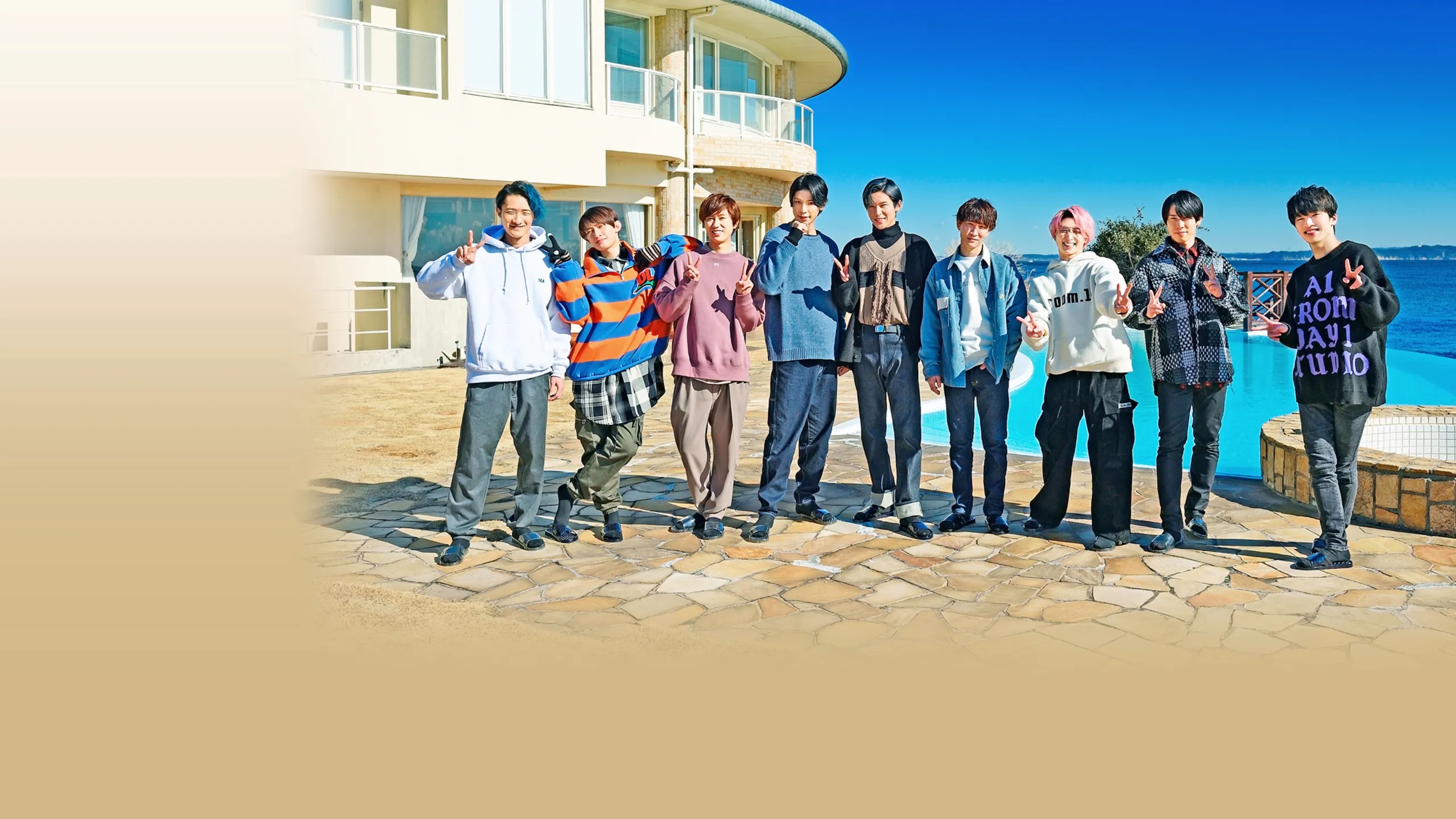 Snow Man Try a Share House Arrangement in a Mansion