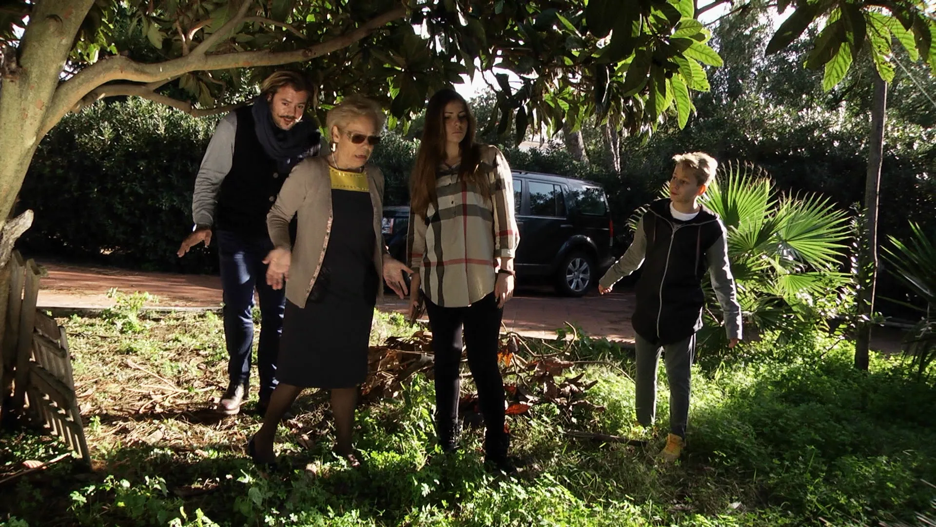 thumbnail - S2:E14 Niccolò, Clarissa e Anna