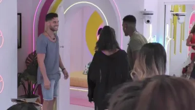 thumbnail - S3:E22 Episode 22