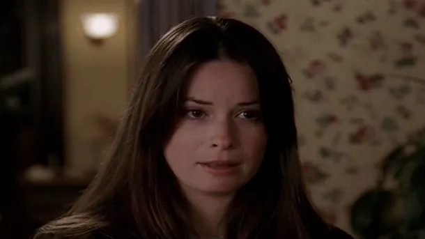 thumbnail - S7:E9 There's Something About Leo