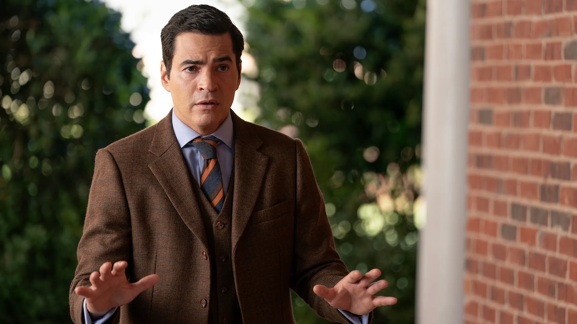 A close up of Will (Ramón Rodríguez) in Will Trent