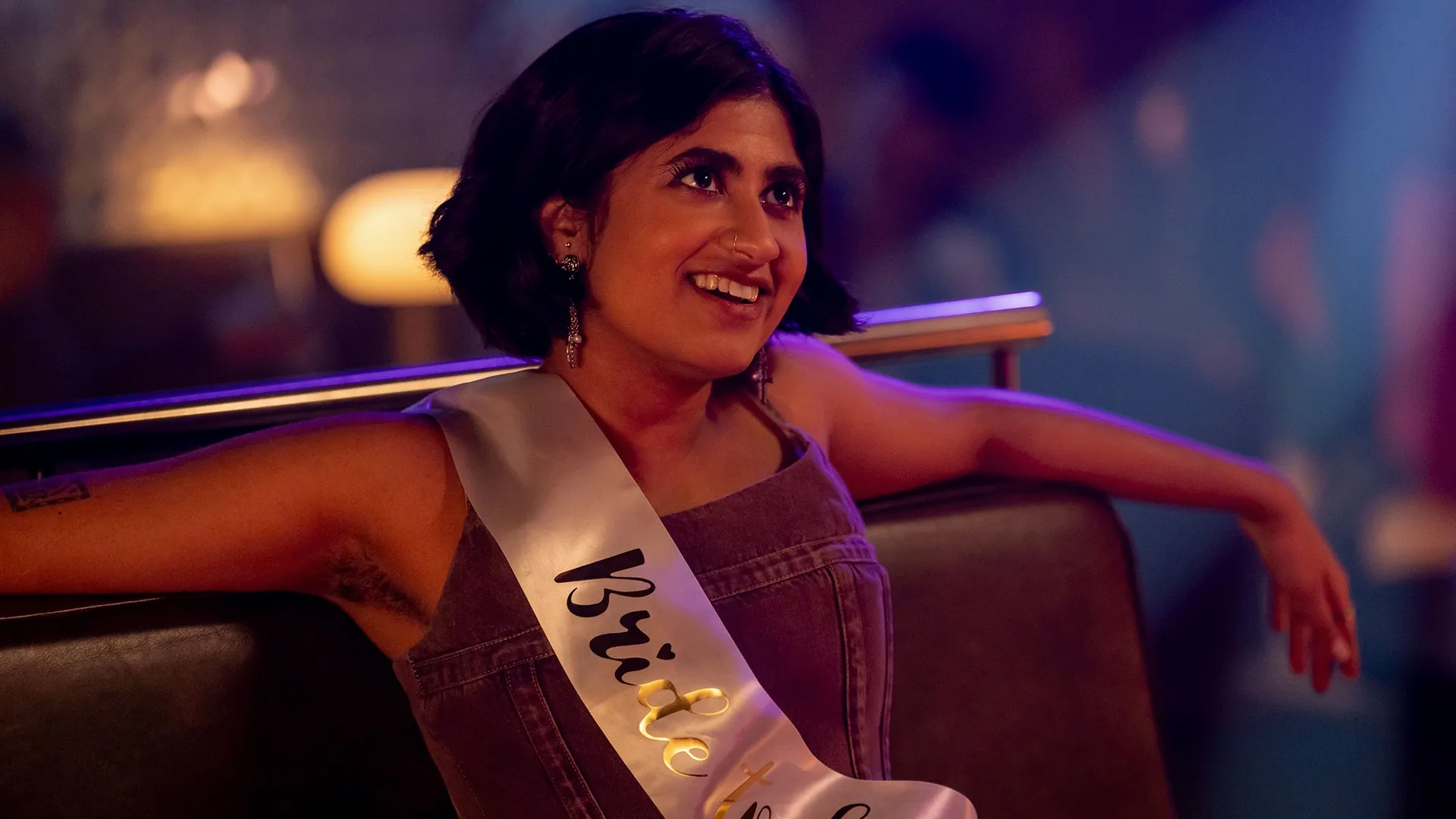 thumbnail - S1:E8 The Mail