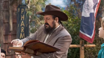 thumbnail - S7:E8 Don't Hate the Mayor, Hate the Game