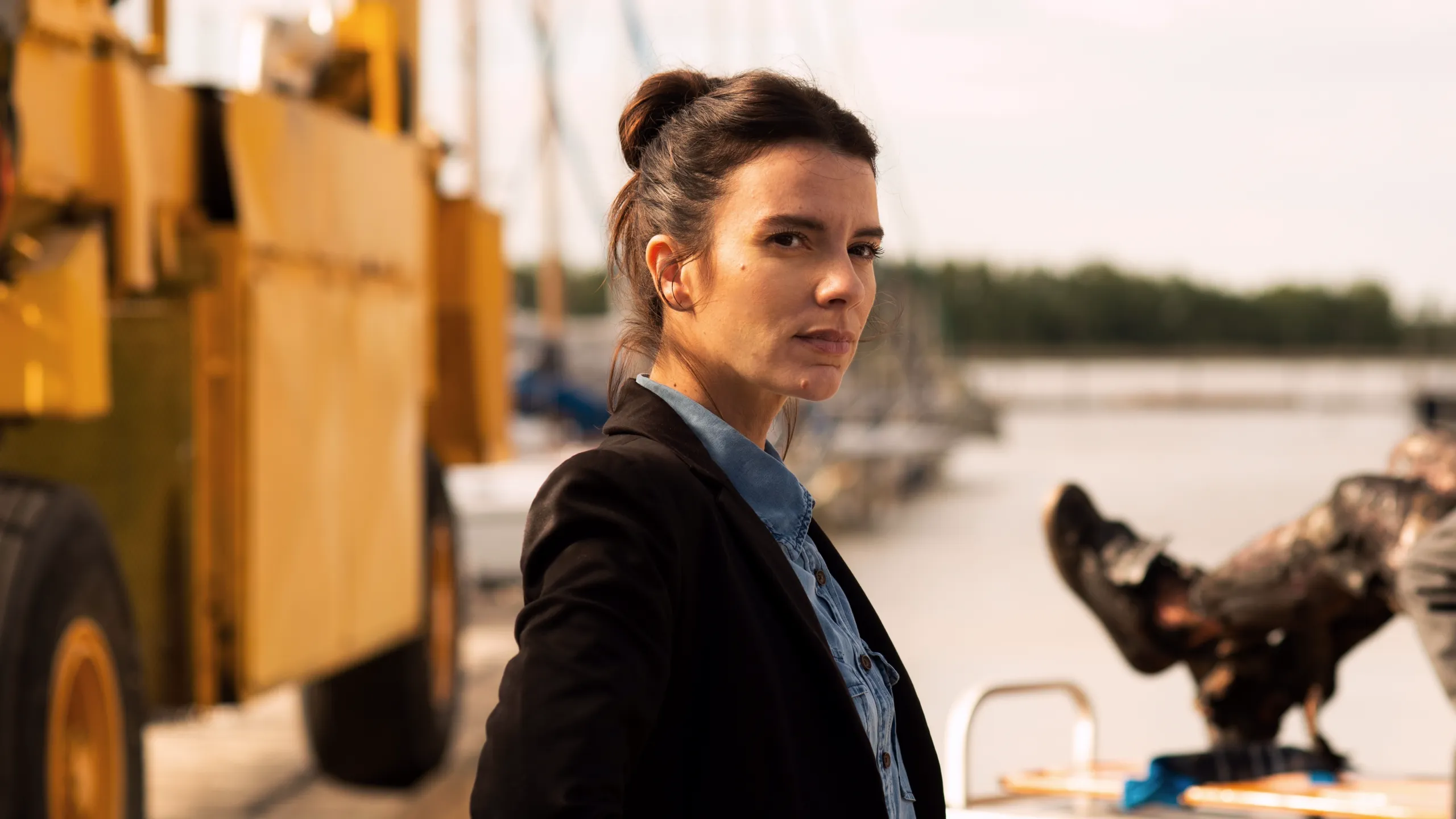 thumbnail - S1:E2 Rising Sun