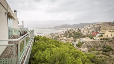 thumbnail - S2:E6 Castle Views in Coastal Spain