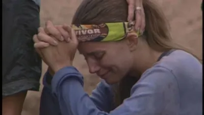 thumbnail - S2:E5 The Gloves Come Off