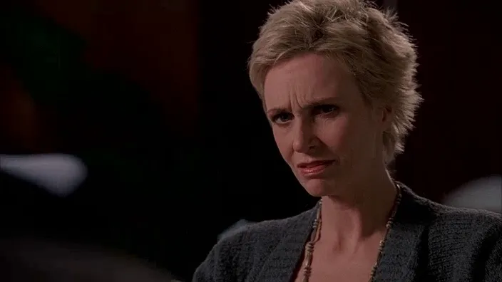 thumbnail - S3:E16 The Good Lawyer