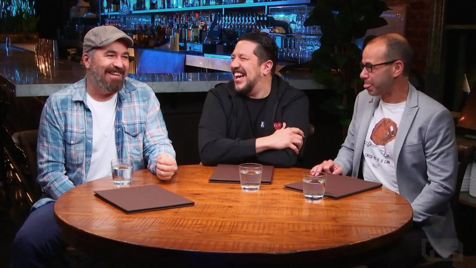 thumbnail - S10:E21 Servin' Up Laughs