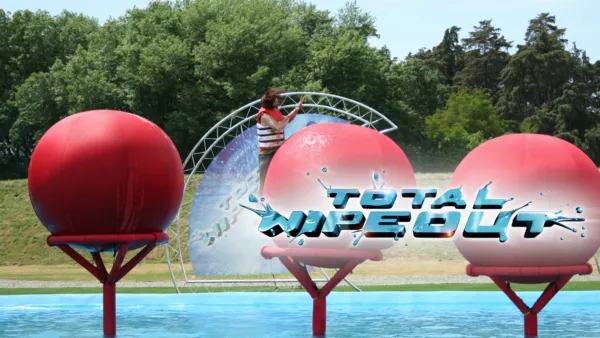 thumbnail - Total Wipeout