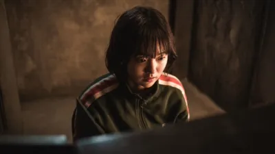 thumbnail - S1:E5 Babylon