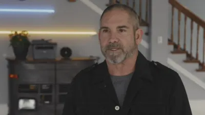 thumbnail - S2:E13 Camel, Meet Straw