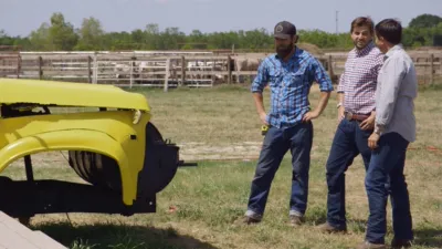 thumbnail - S1:E3 School Buses