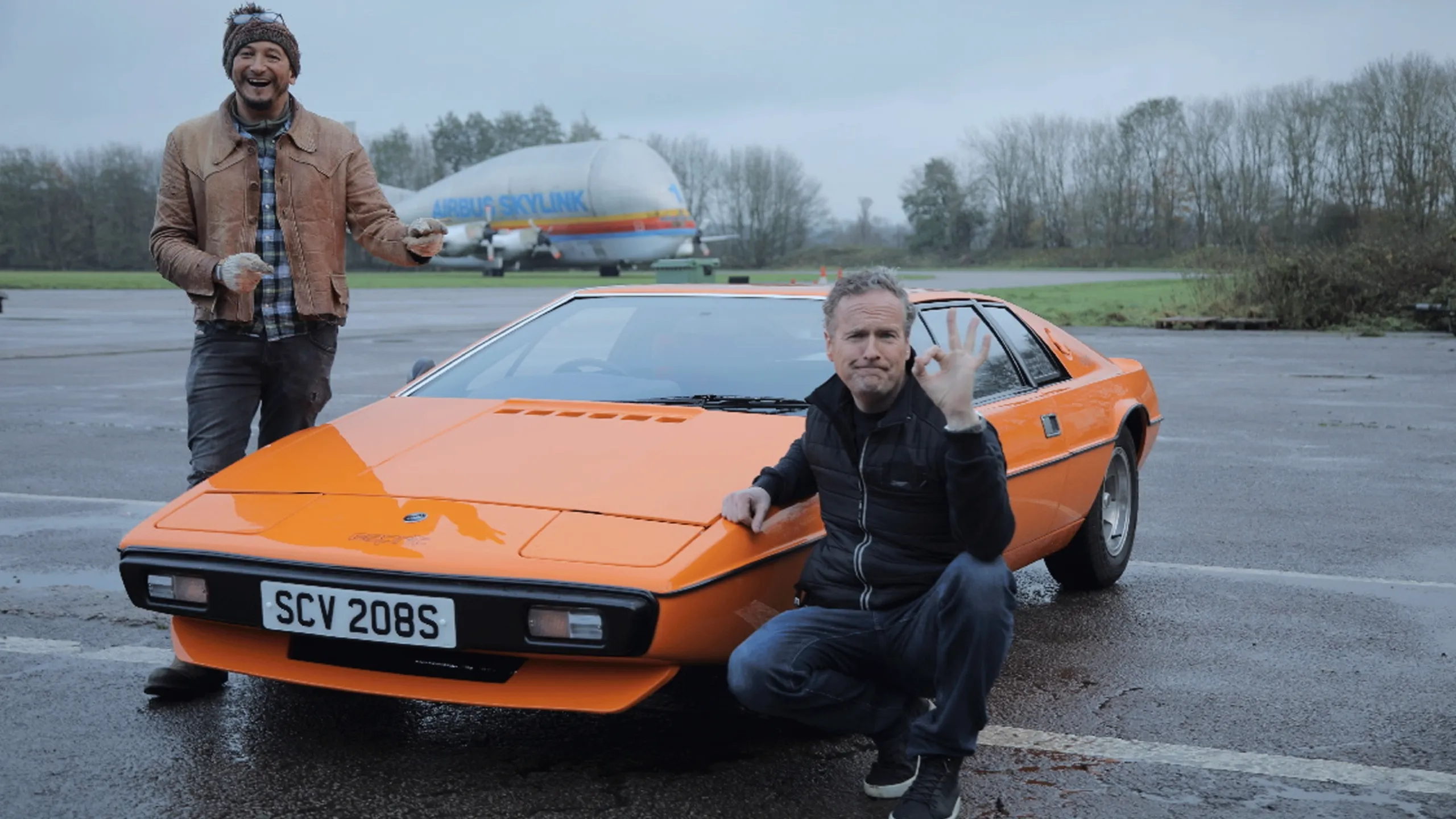 thumbnail - S8:E3 Lotus Esprit S1