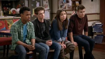 thumbnail - S3:E12 Girl Meets Bear