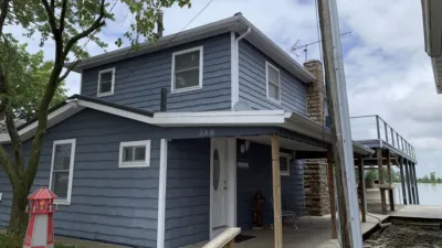 thumbnail - S21:E1 Turning a Weekend Getaway into a Forever Home on Indian Lake