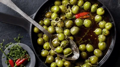 thumbnail - S1:E1 Deliciously Simple Starters