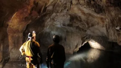 thumbnail - S2:E3 Mayan Underworld