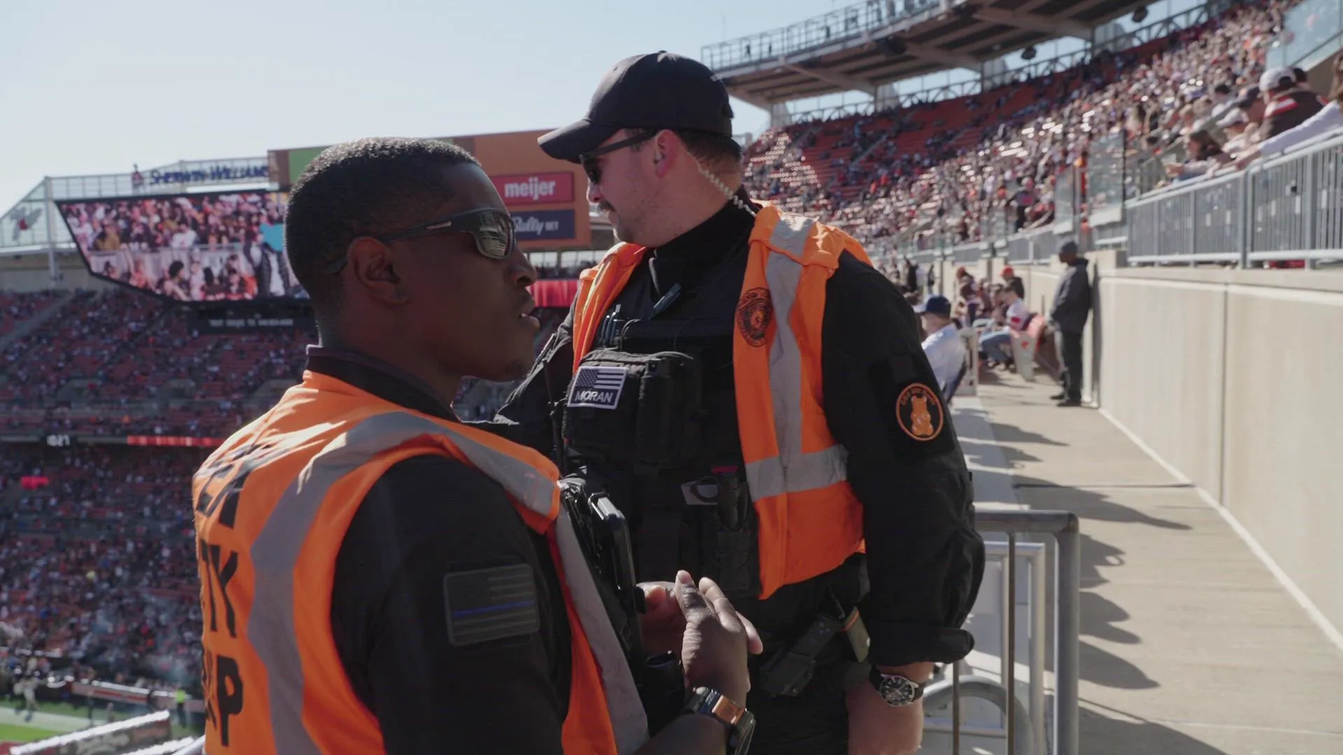 thumbnail - S1:E8 Lost and Loaded