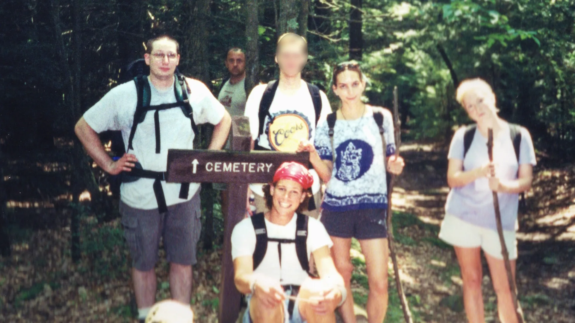 thumbnail - S3:E8 The Show Must Go On