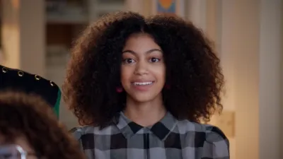 thumbnail - S2:E3 On My own