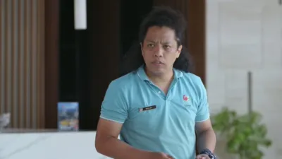 thumbnail - S1:E9 Episode 9