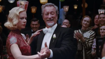 thumbnail - S1:E4 Chapter Four: Romance