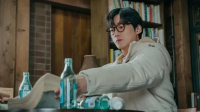 thumbnail - S1:E10 Episode 10