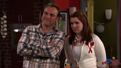 thumbnail - S4:E19 Justin's Back In