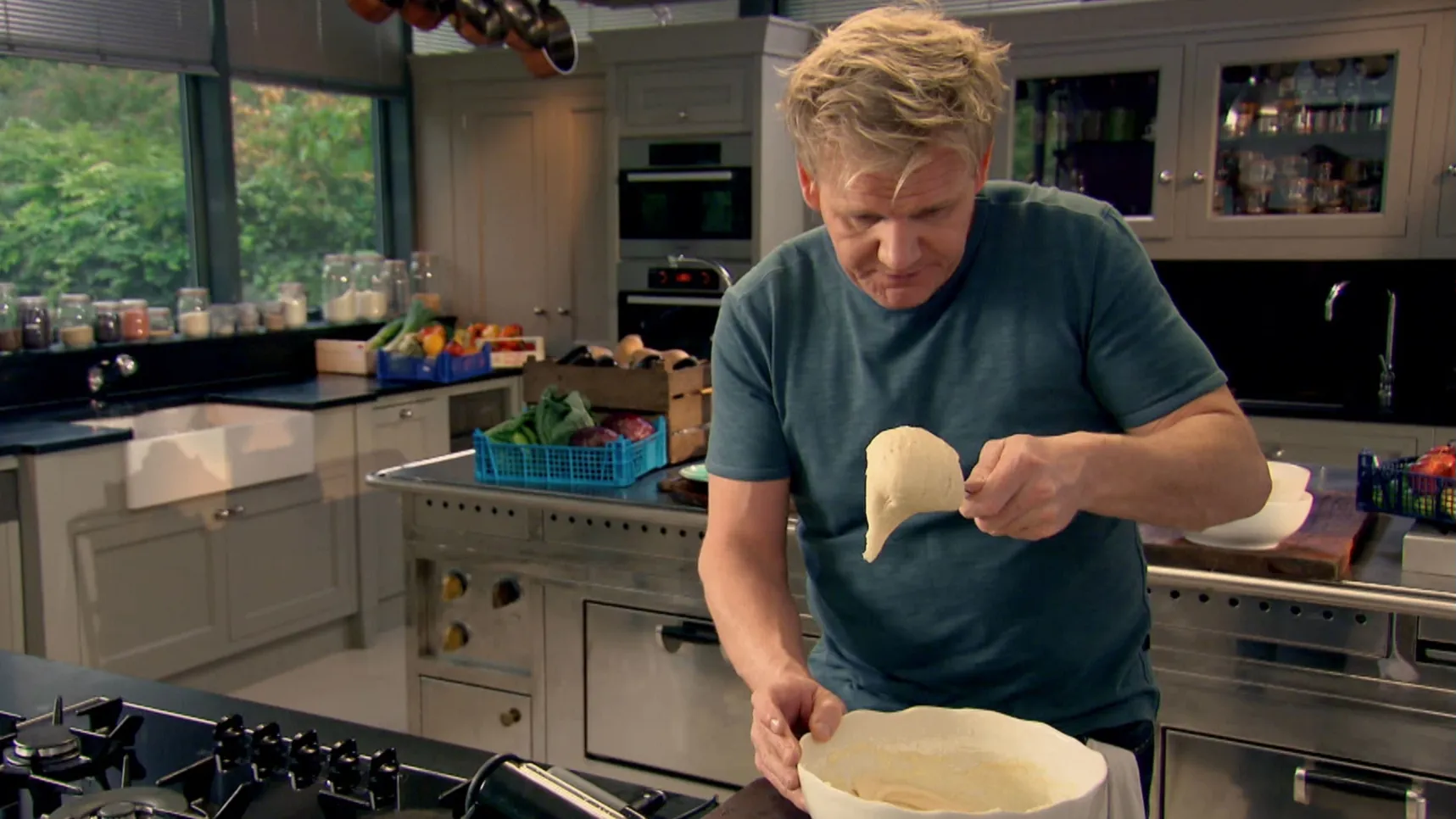thumbnail - S1:E6 Baking