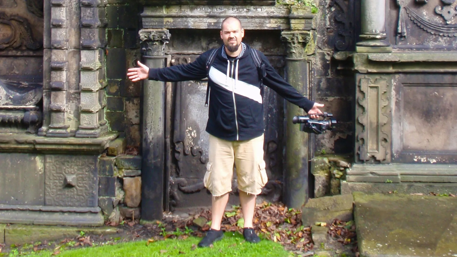 thumbnail - S1:E7 Edinburgh Vaults - Edinburgh, Scotland