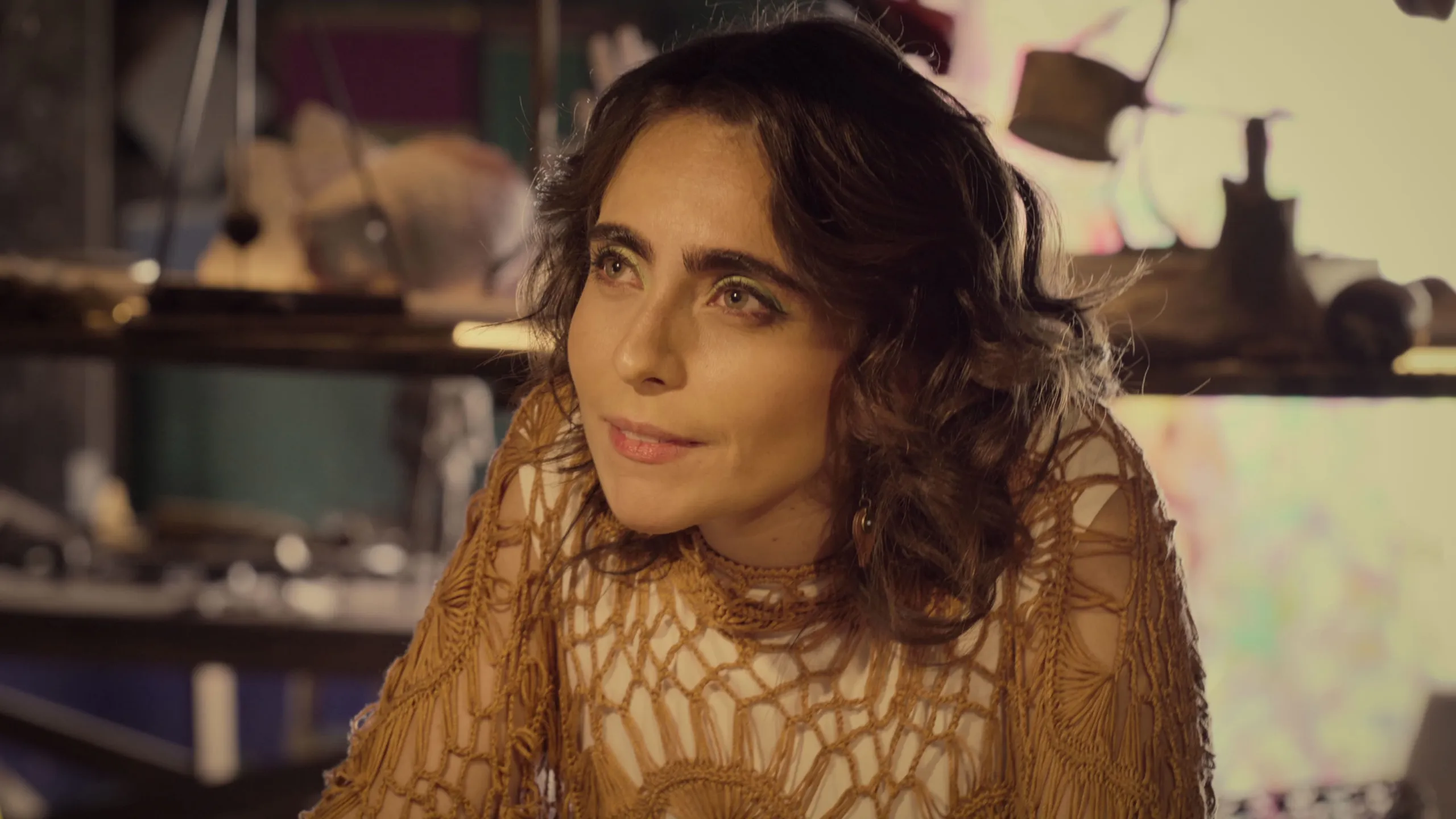 thumbnail - S1:E4 Falling From the Sky