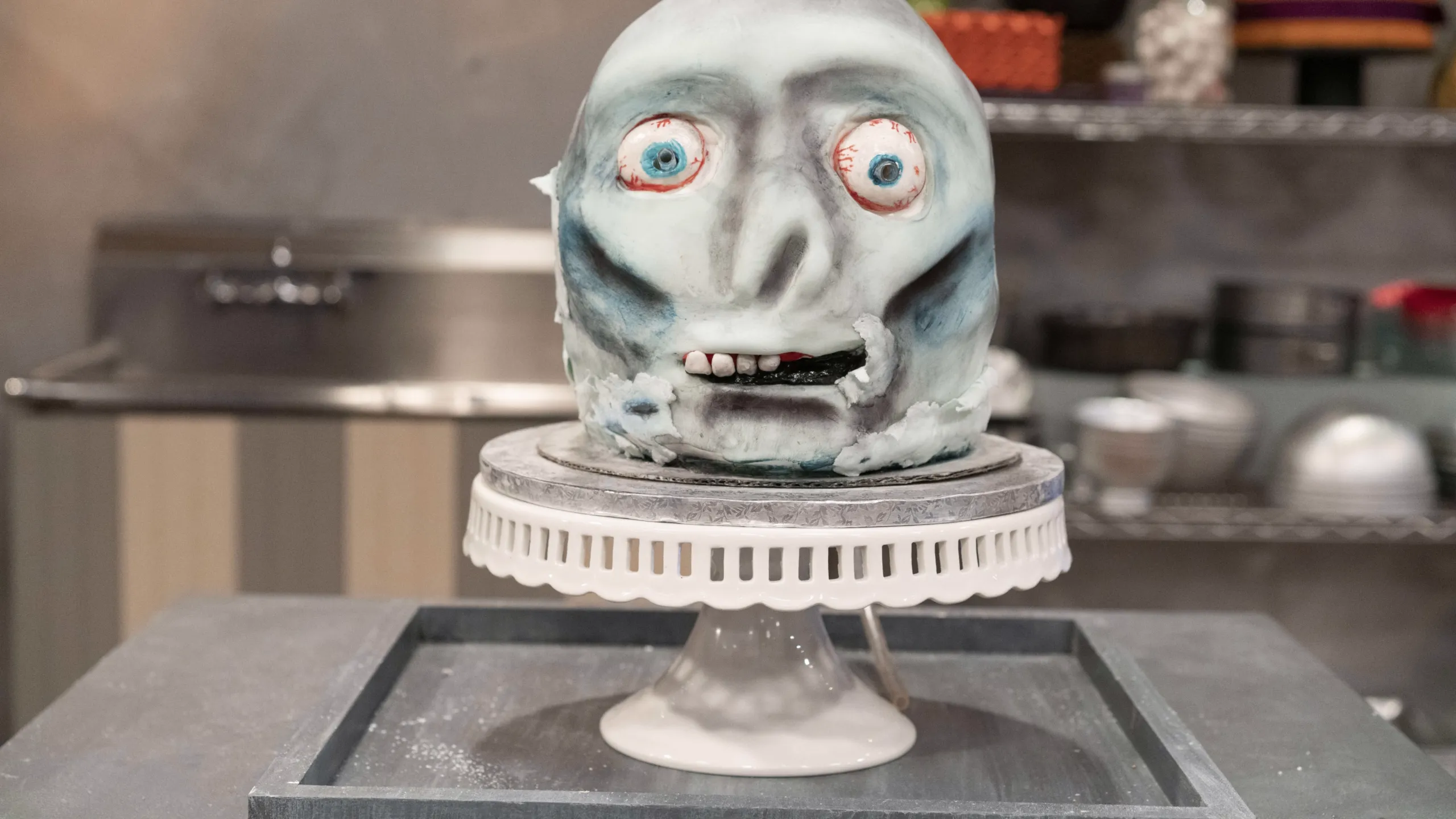 thumbnail - S5:E6 A Haunting We Will Go