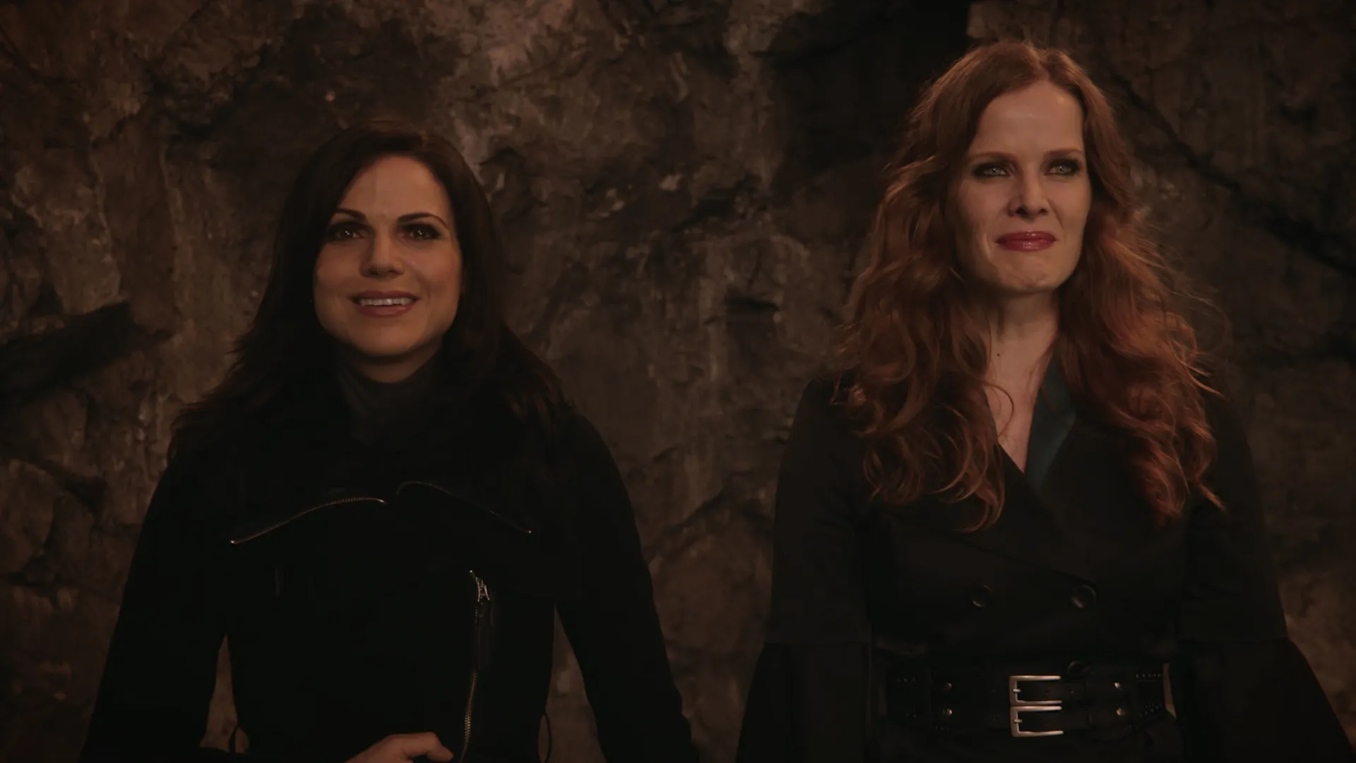 thumbnail - S5:E19 Sisters