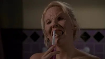 thumbnail - S5:E9 Harm's Way