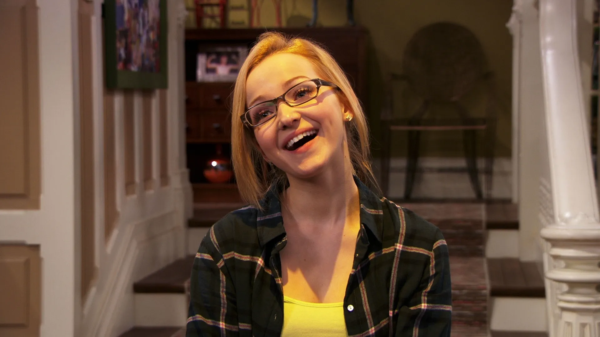 thumbnail - S1:E16 Shoe-A-Rooney