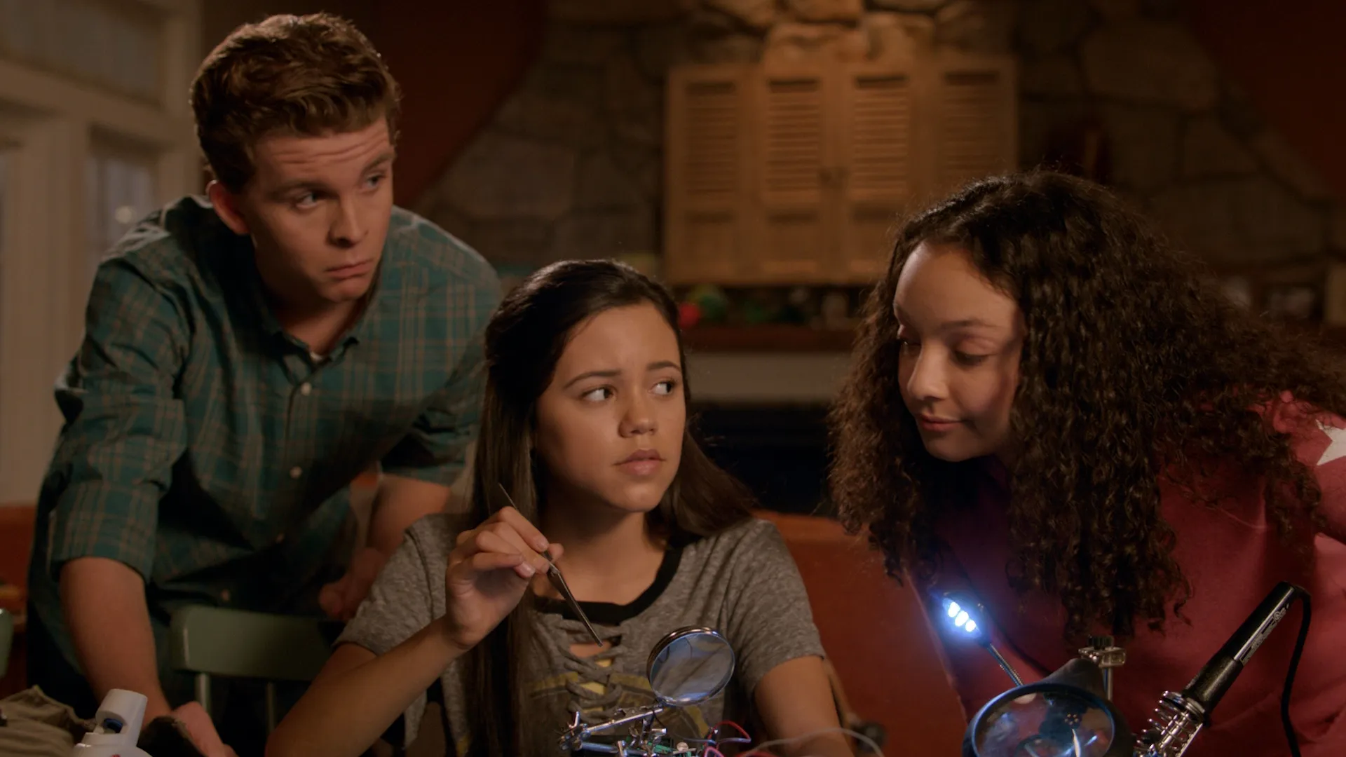 thumbnail - S3:E7 Stuck in a Nice Relationship