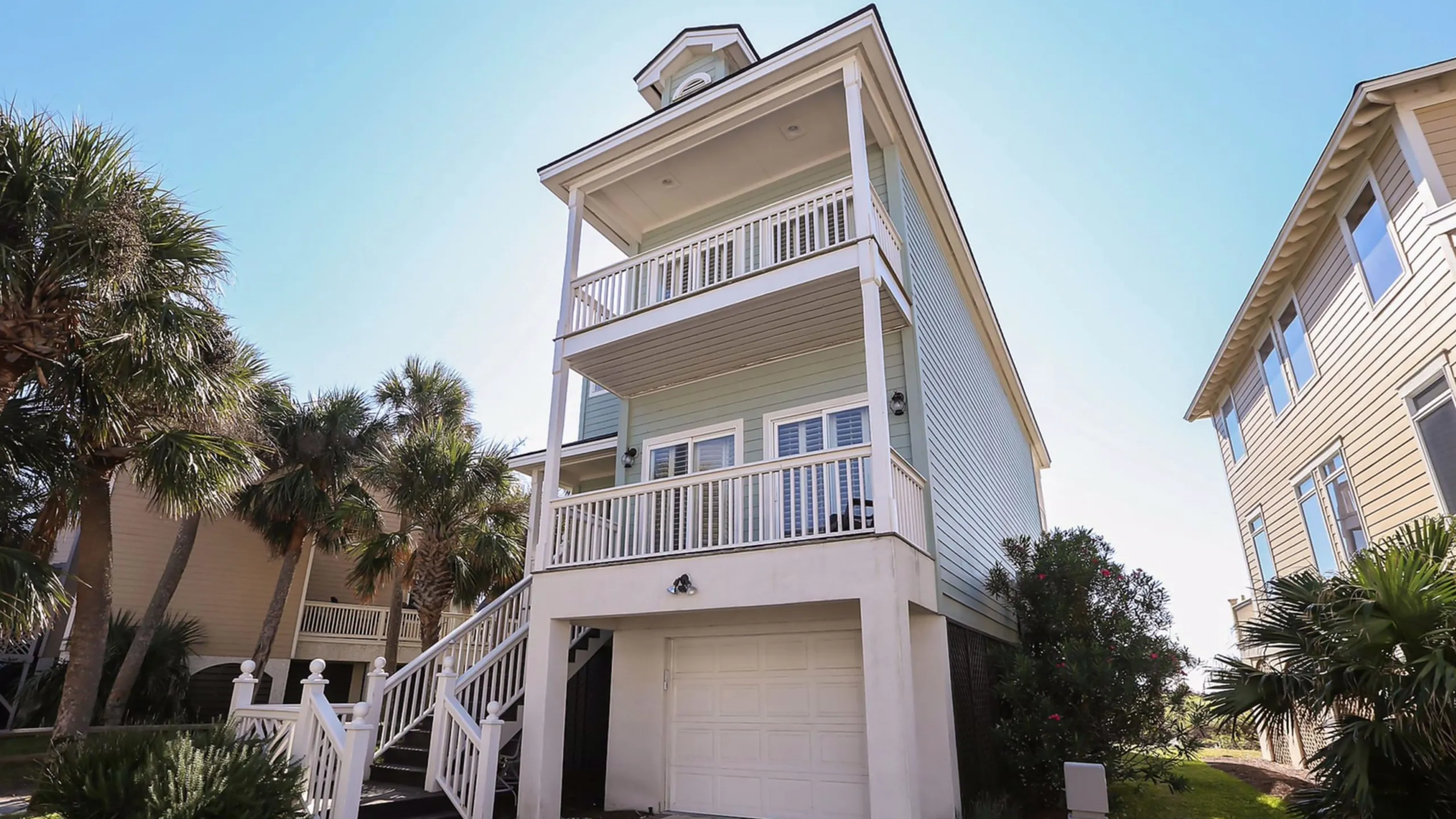 thumbnail - S3:E12 Fripp Island Dream Home