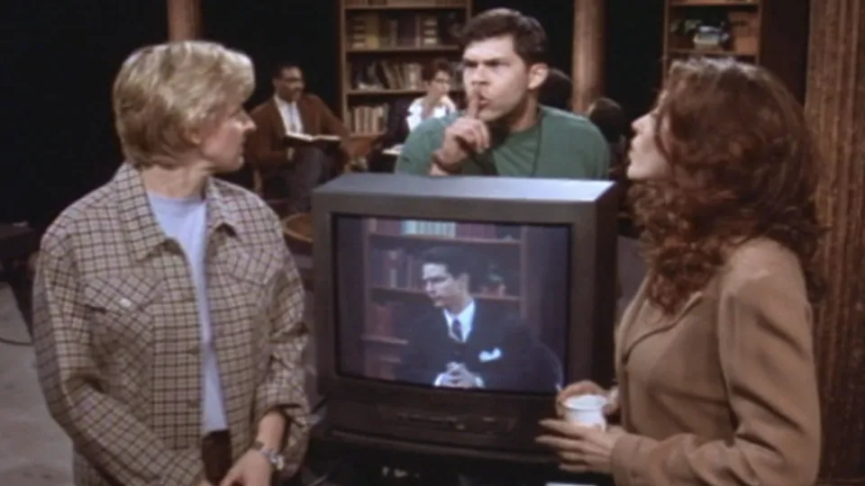 thumbnail - S3:E11 Ellen's Choice